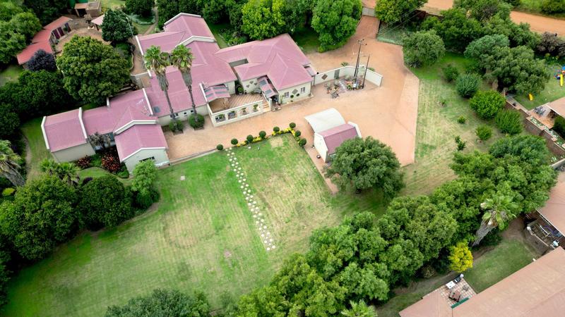 16 Bedroom Property for Sale in Middelburg Rural Eastern Cape